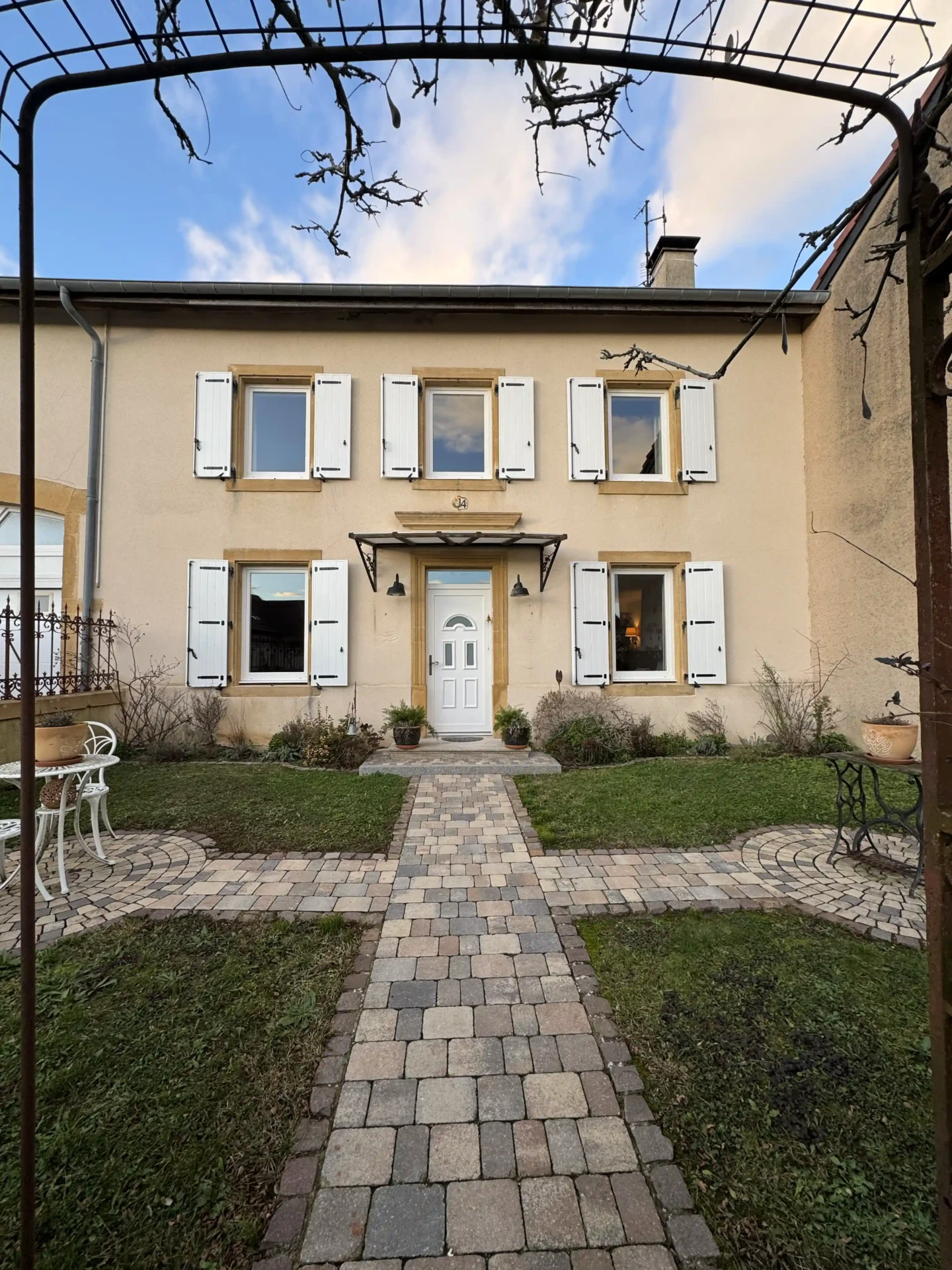 rc fermelec fenetre porte exterieur cour maison renovation