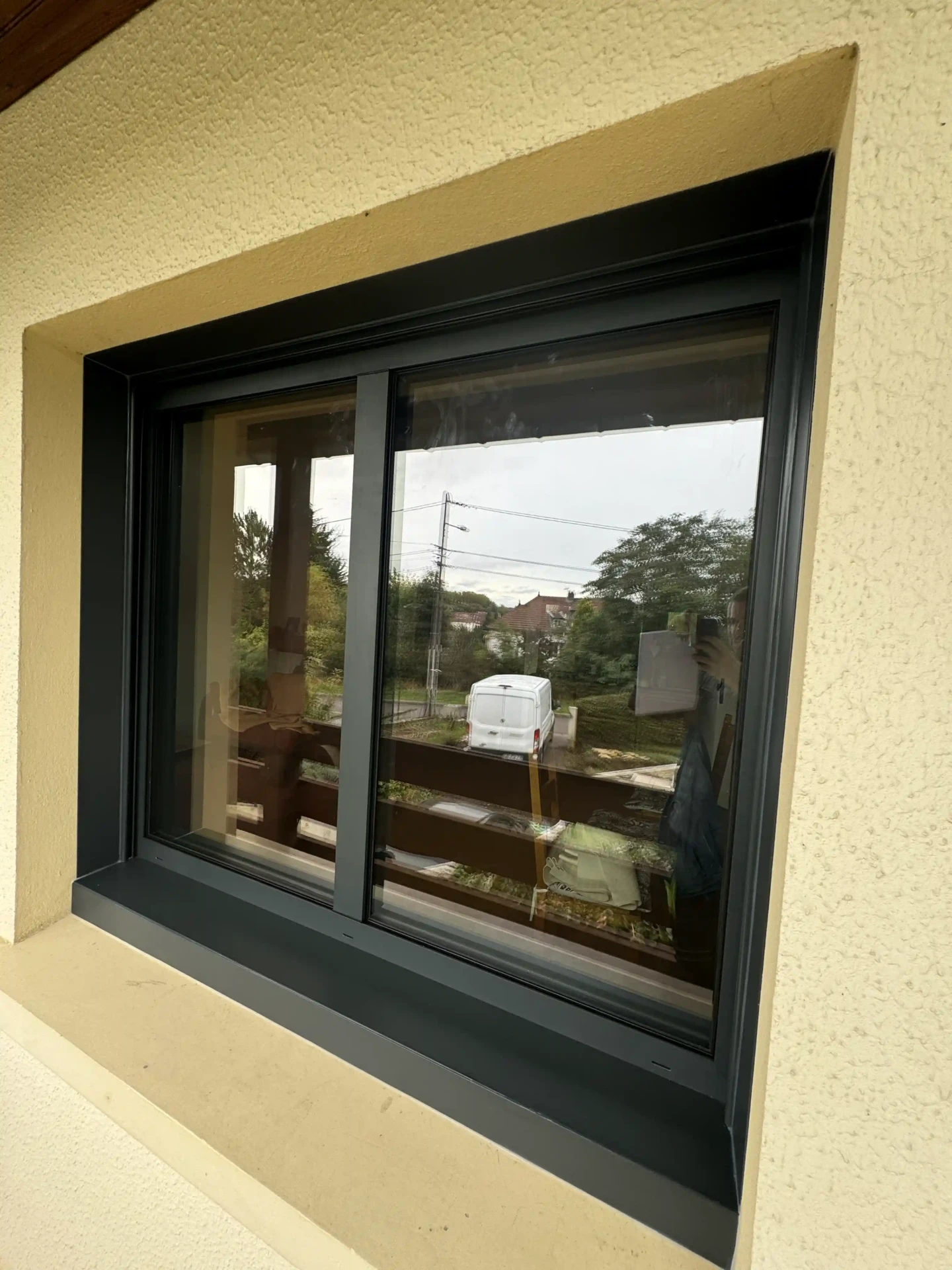 rc fermelec fenetres alu noir