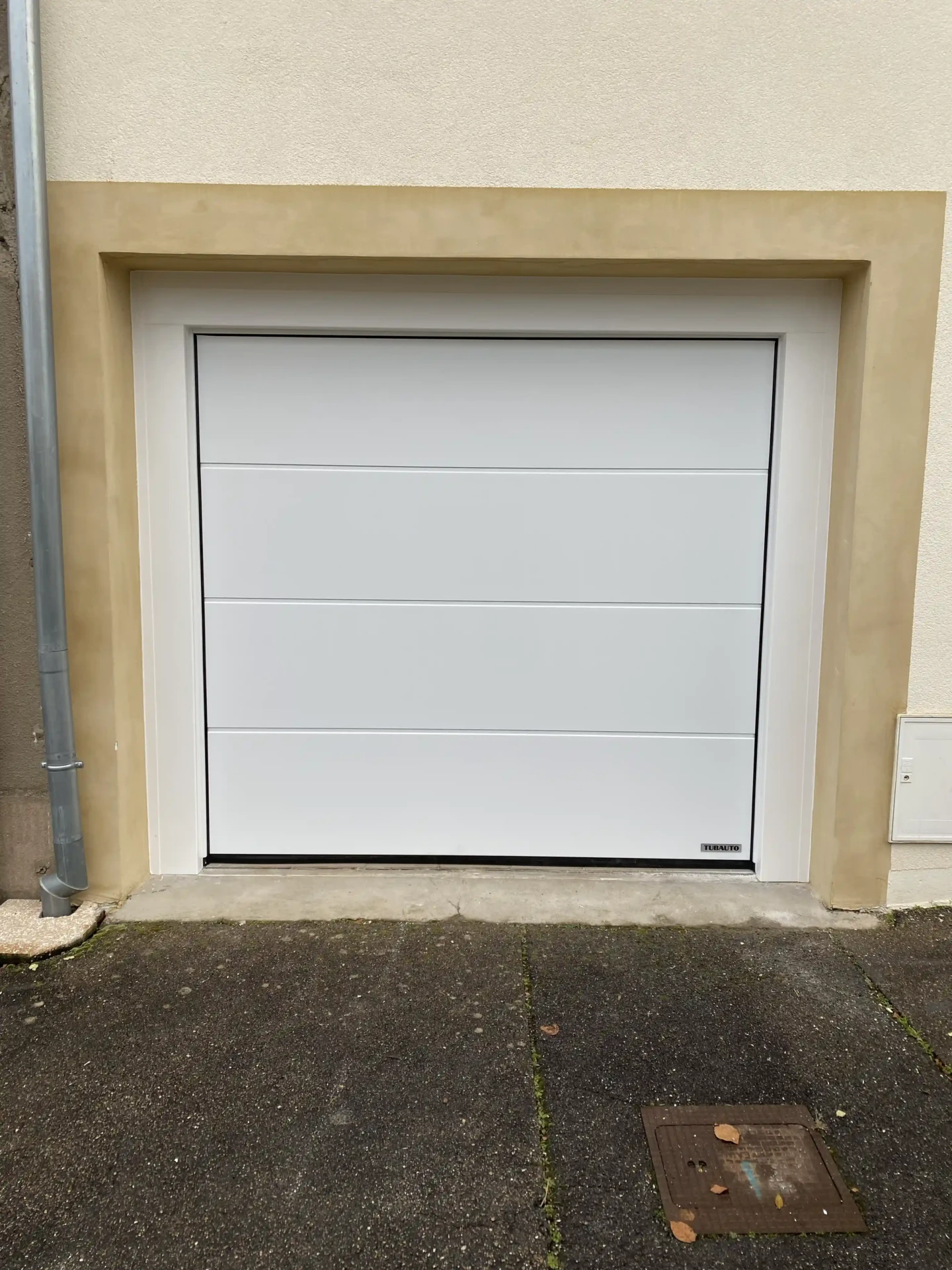 rc fermelec porte de garage blanche