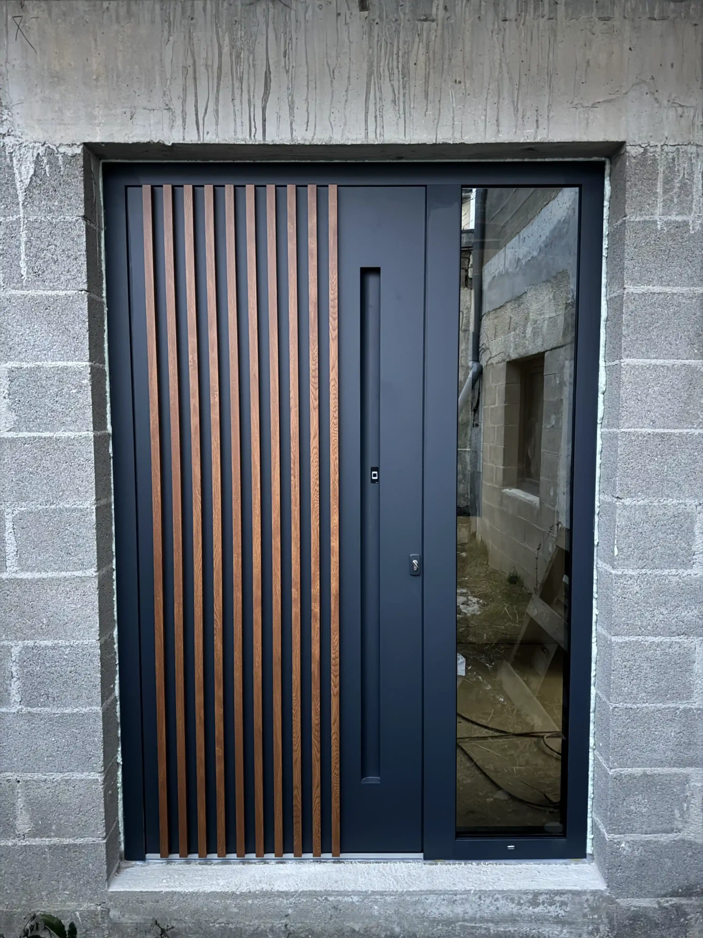 rc fermelec porte entree fixe vitre motif bois