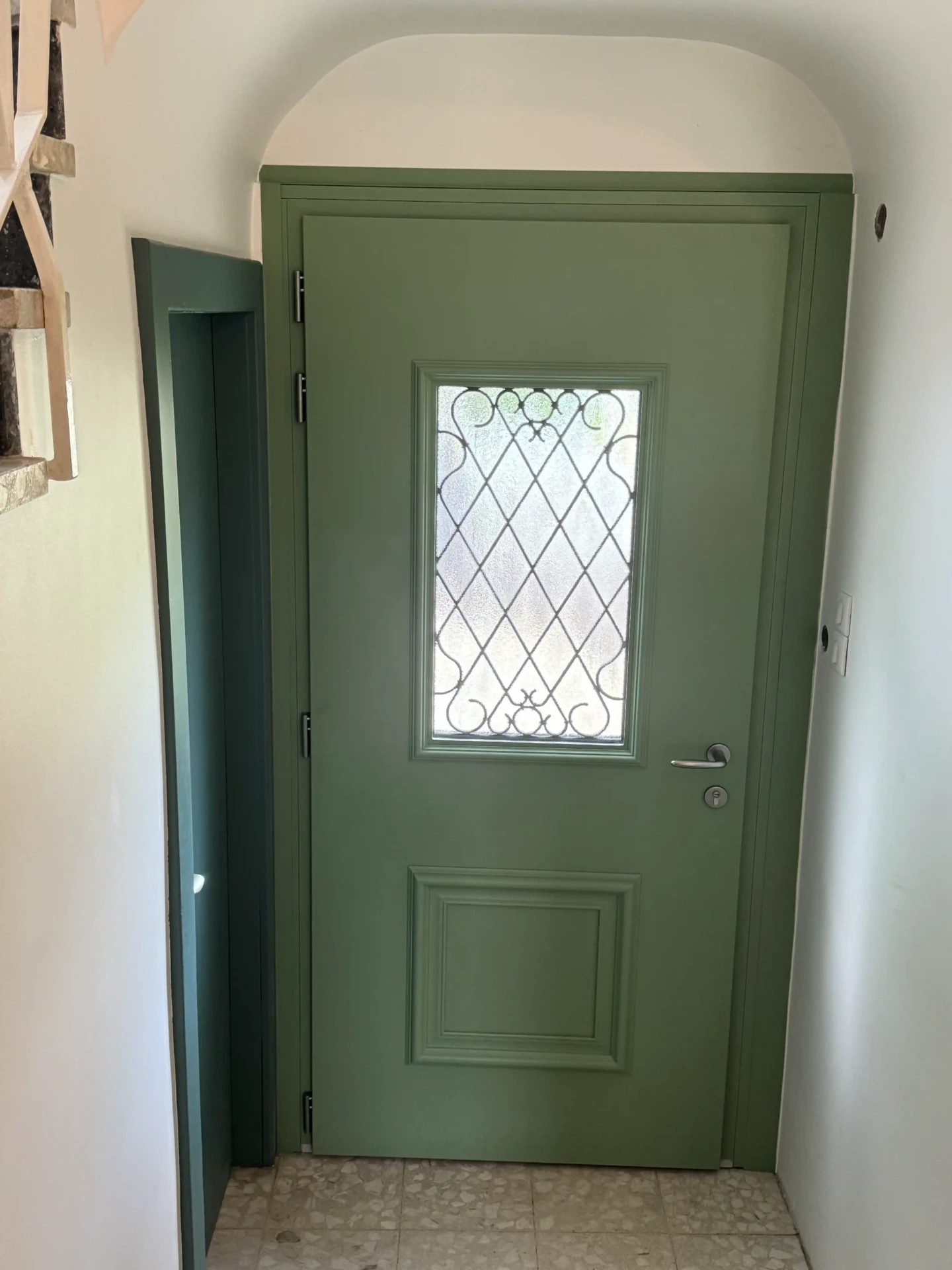 rc fermelec porte entree verte interieur